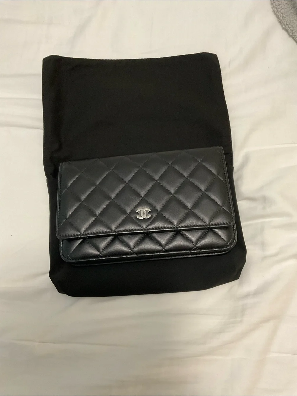 Chanel classic wallet on chain black